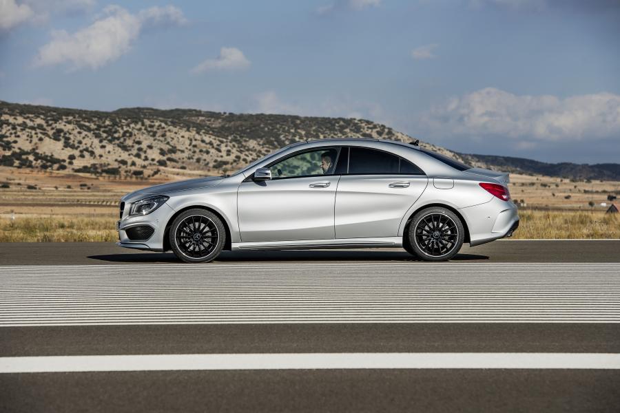  Mercedes-Benz CLA250 AMG Sports Package Edition 1 (C117) 2013 года  (фото 54 из 72)